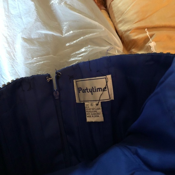 Party time - Picture 2 of 3